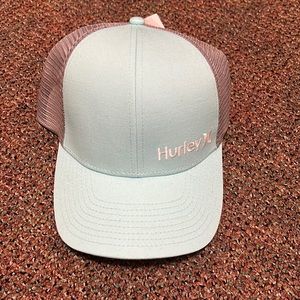 Hurley Turquoise hat